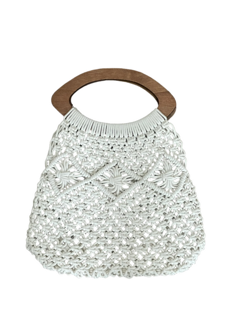 White crochet bag with wooden handles 