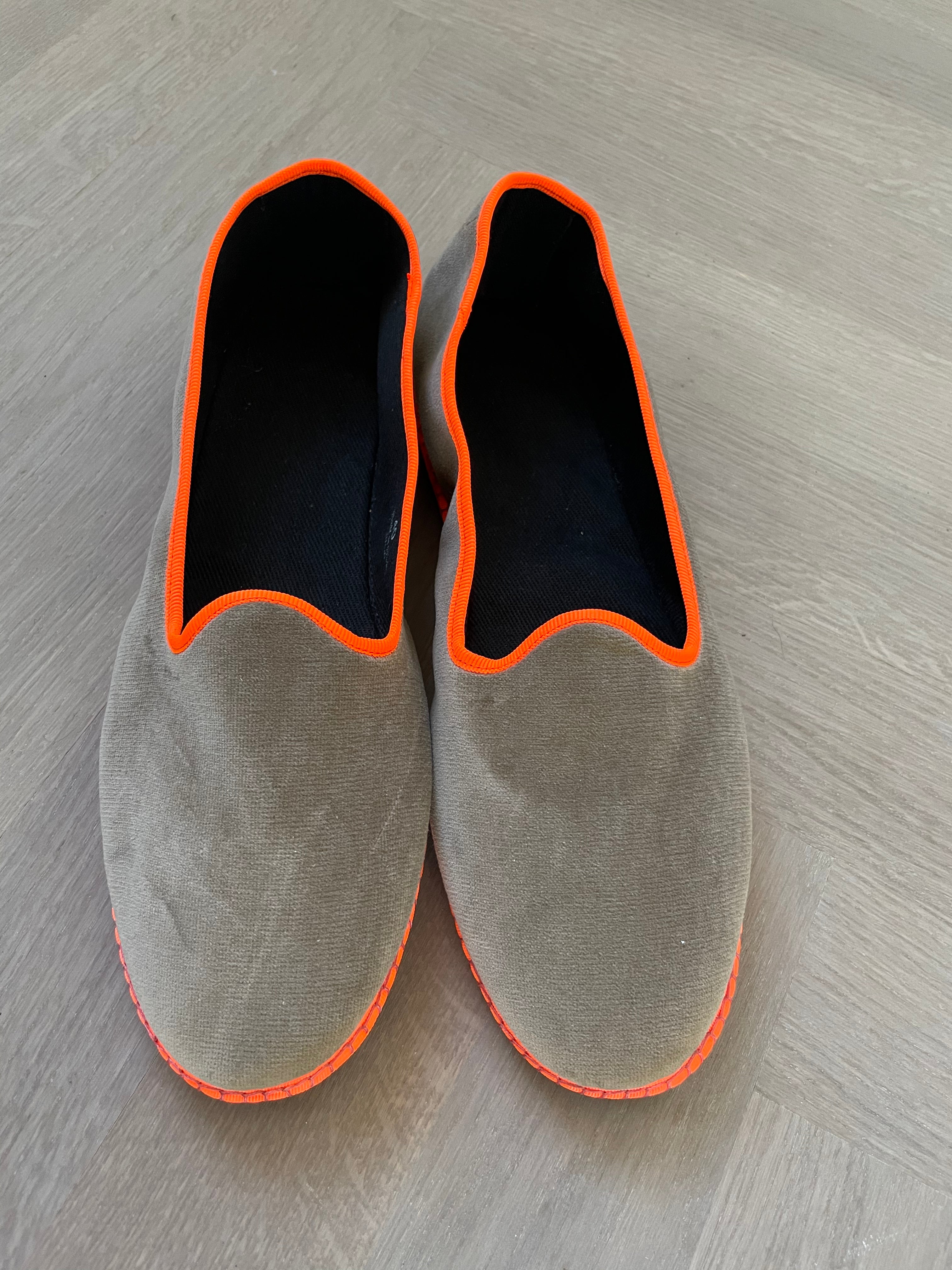 iulane Slipers with Rubber Sole - Taupe with Fluo Trim